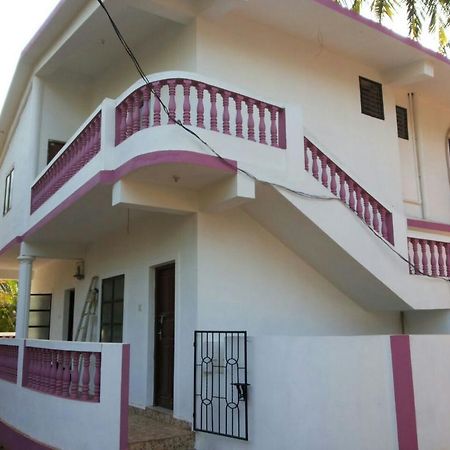 Bella Guest House Калангут Экстерьер фото